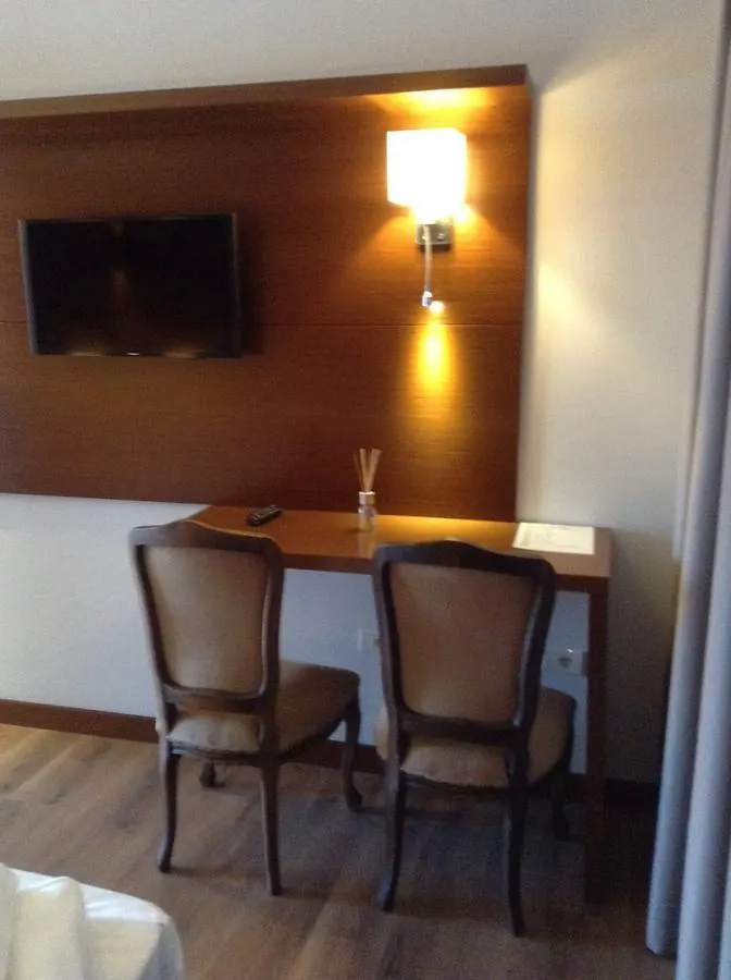 Golden Ring Resort Tirana 4*,