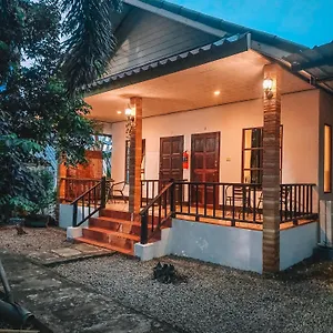 Naraya Maison d'hôtes Ko Lanta