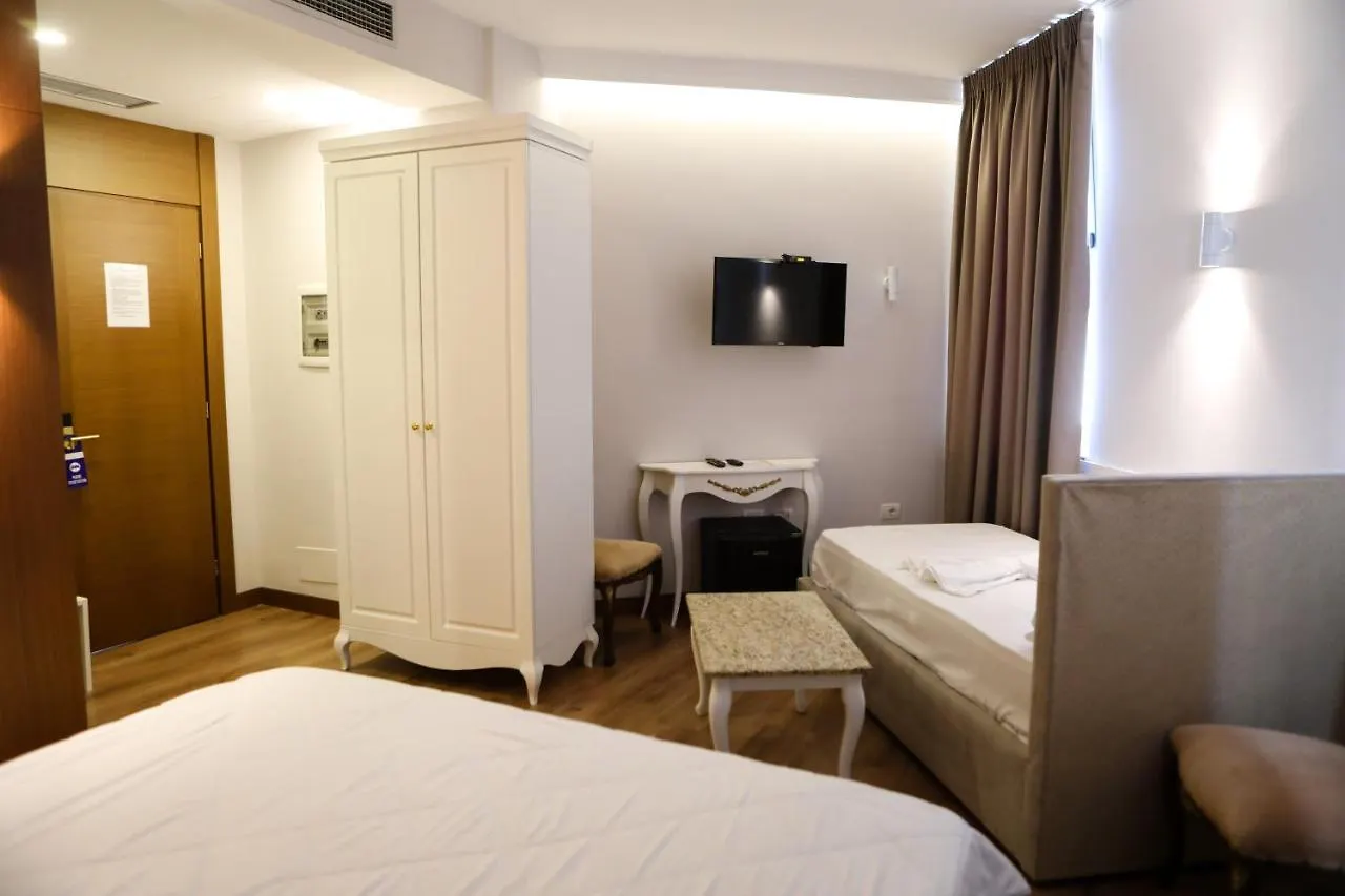 Golden Ring Resort Farke e Madhe Hotel